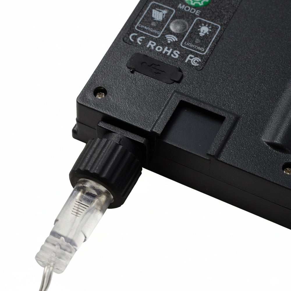 Living and Home Cool White LED Solar-Powered Icicle String Light 10m Image 4