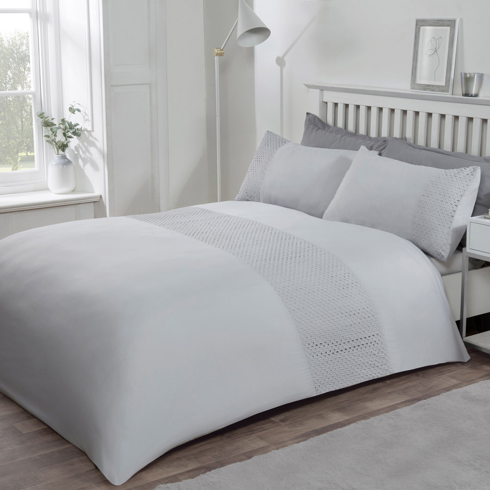 Smart Living Double Silver and Grey Lace Border Duvet Cover Set Image 1
