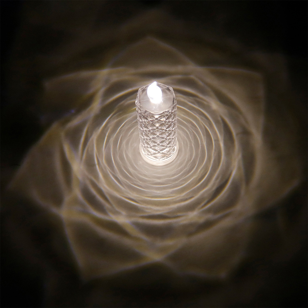 Avilo Clear LED Candle with Reflection 3 Pack Image 4