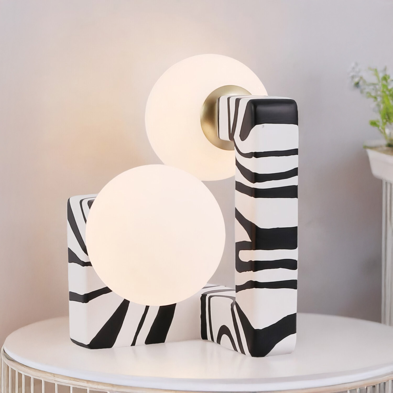 Kaya Table Lamp White and Black Image 2