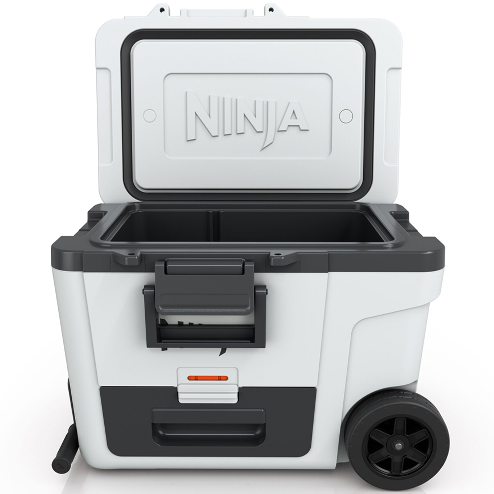 Ninja FrostVault Cloud White Wheeled Cooler with Dry Zone 45QT 42L Image 4