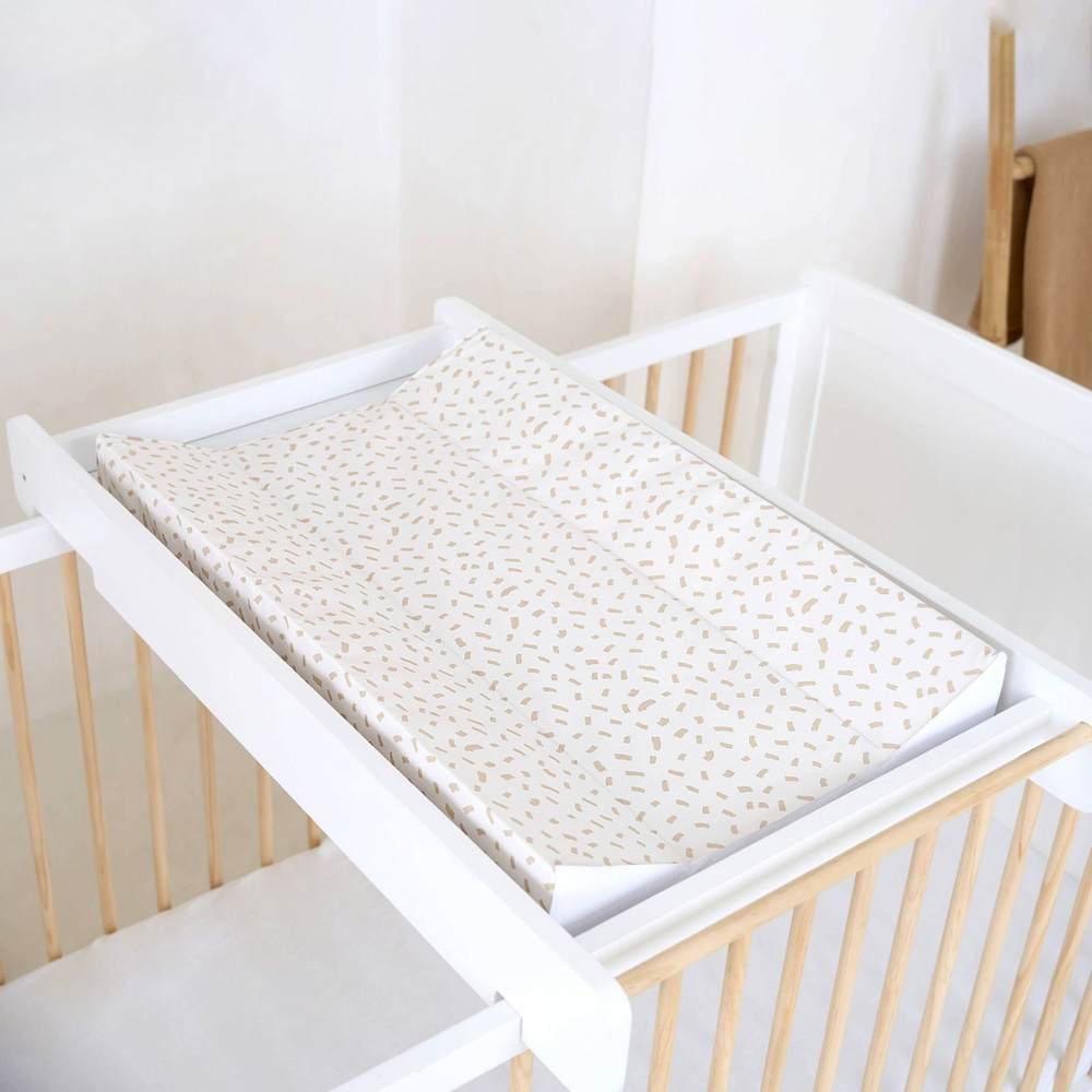 Clair de Lune Baby Dash Anti Roll Wedge Changing Mat Image 2