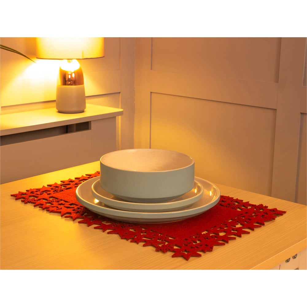 St Helens Red Felt Table Mat 30 x 45cm 2 Pack Image 3