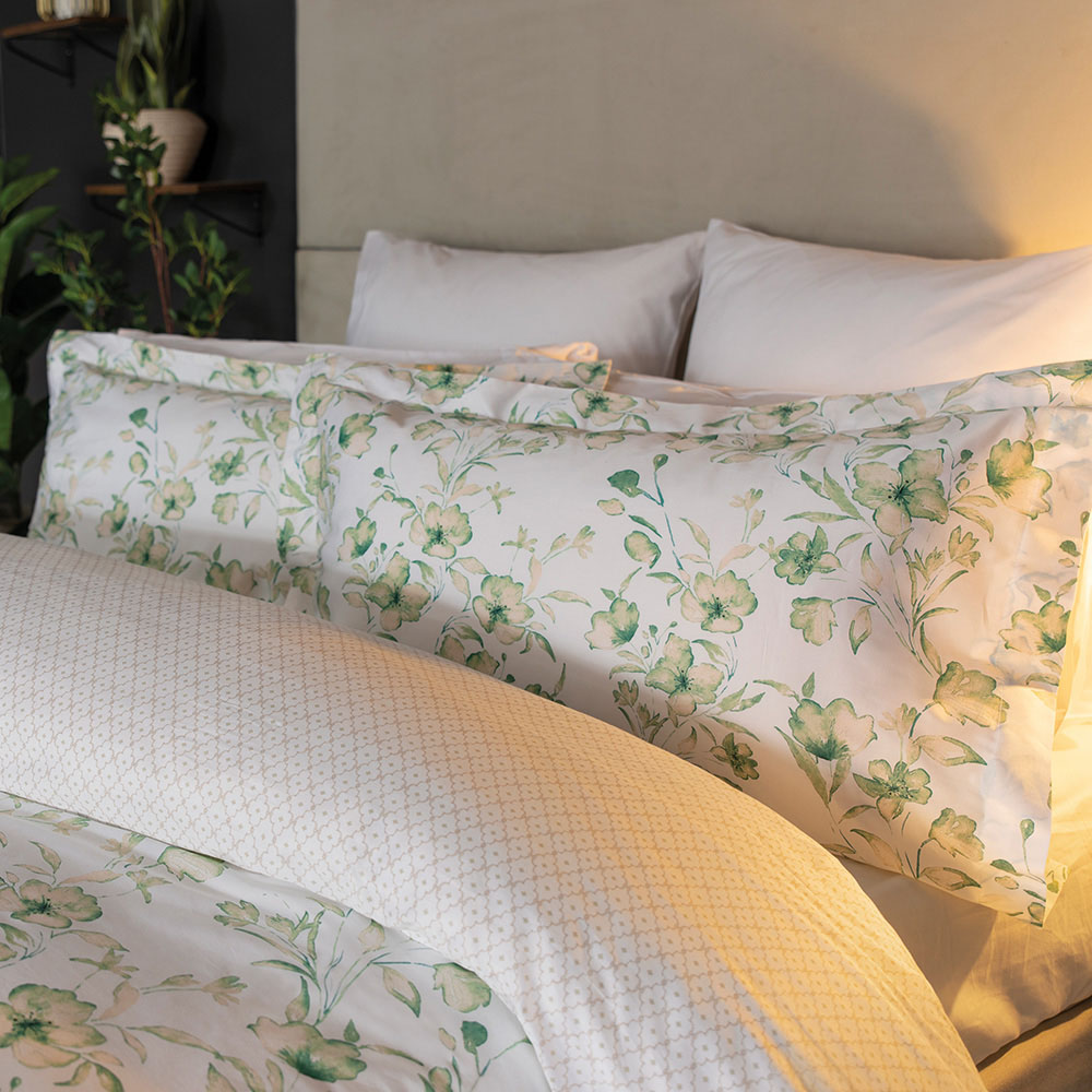 Serene Milena Double Floral 300 Thread Count Duvet Cover Set Image 2