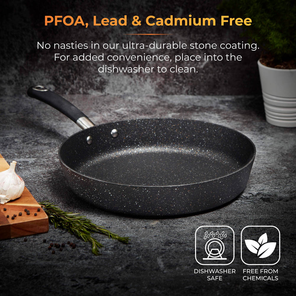 Tower Precision 30cm Black Forged Aluminium Non-Stick Frying Pan Image 6