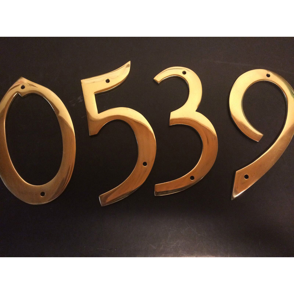 Golden Grace Italic Design Brass Finish Door Number 0 4.4 inch Image 3