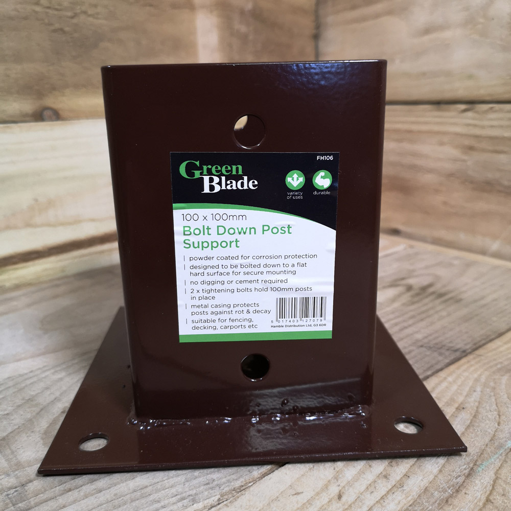 Samuel Alexander Metal Garden Fence Post Holder 100 x 100mm Image 2