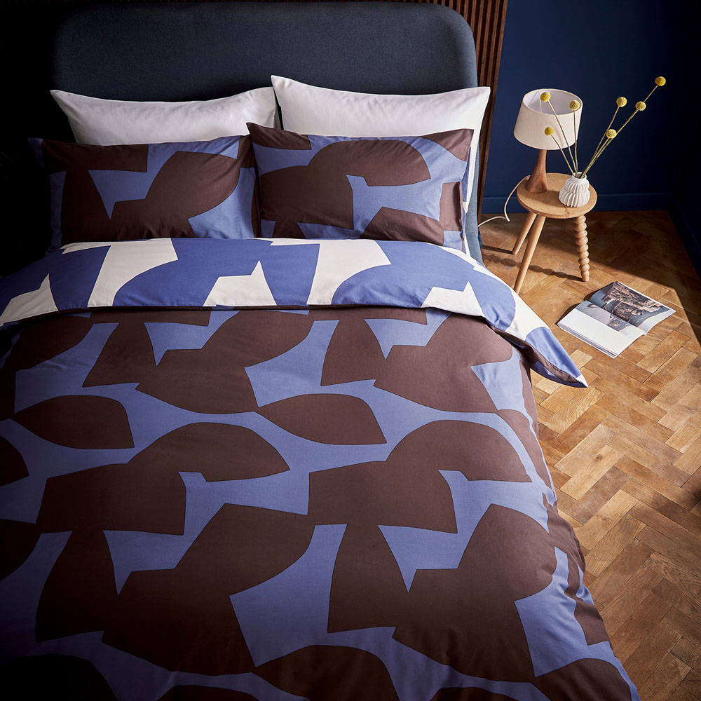 Helena Springfield Alva Super King Size Iris Duvet Set Image 3