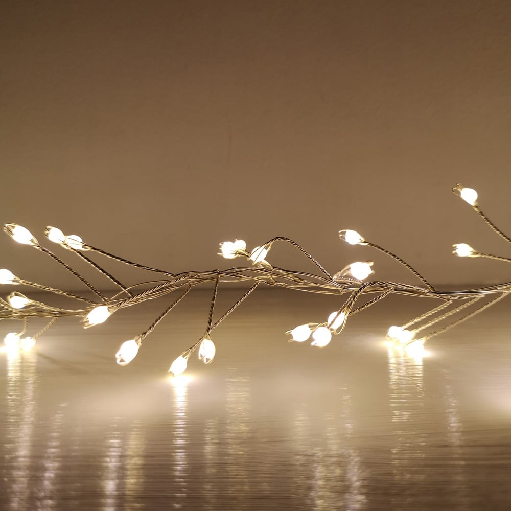 Premier UltraBrights 800 Warm White LED Silver Pin Wire Cluster Light 5.5m Image 3