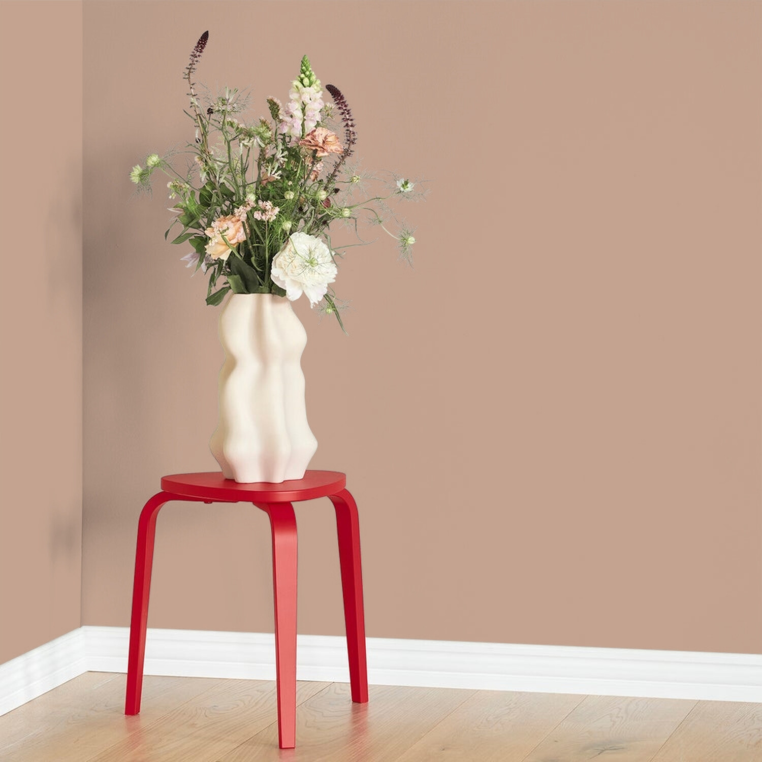 Johnstone's MY Colour Luxurious Durable Matt Paint Sombrero Tan Image 3