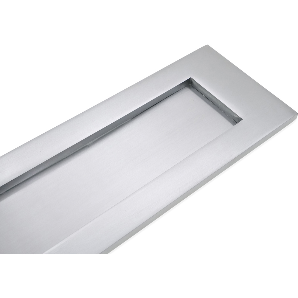 Spira Brass Victorian Satin Chrome Letter Plate 300mm Image 4