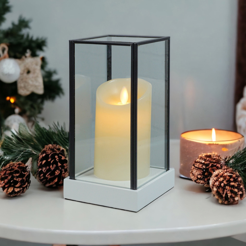 Xmas Haus Hurricane Glass Candle Holder with LED Candle 21 x 11cm Image 4