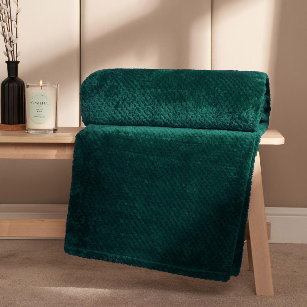 Dreamscene Luxury Teal Honeycomb Mink Waffle Throw 240 x 200cm Image 2