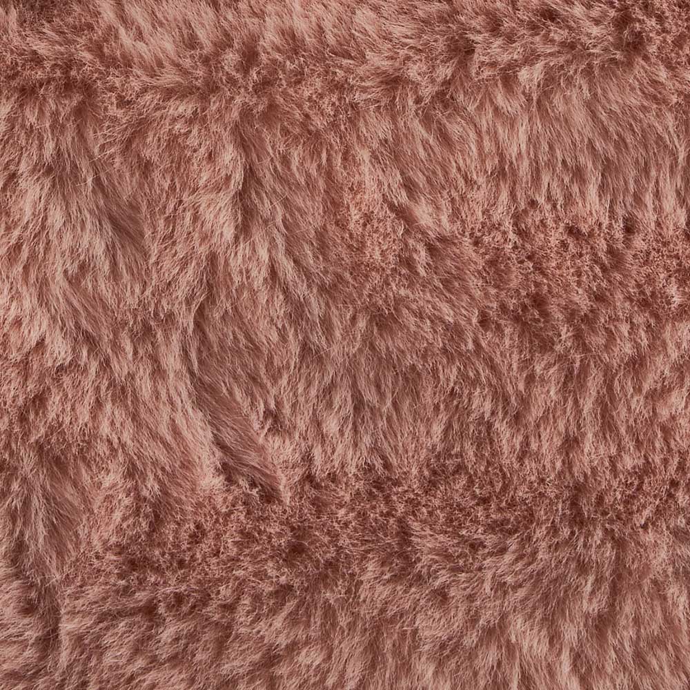 Wilko Pink Faux Fur Throw 130 x 170cm Wilko