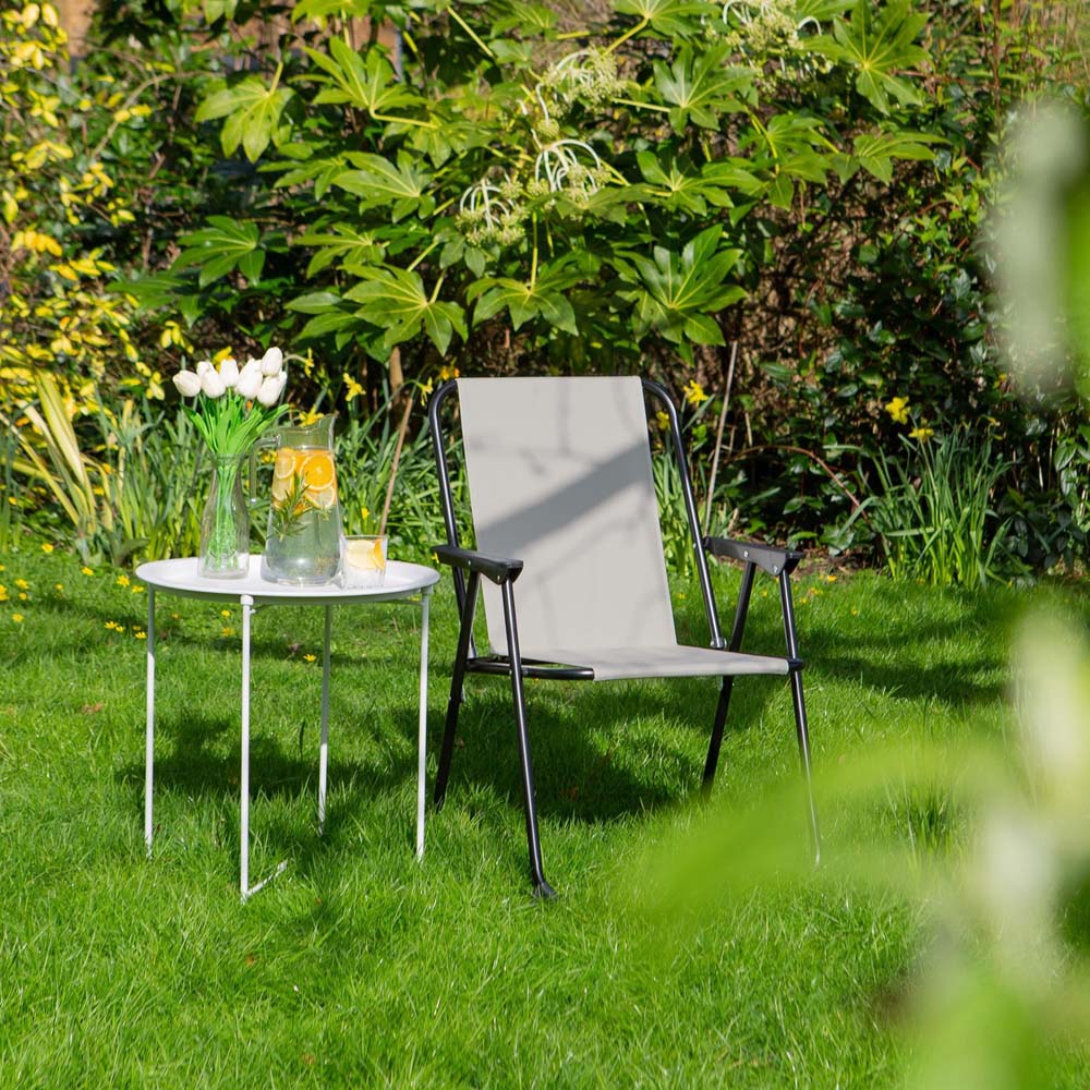 Harbour Housewares Set of 2 Matt Black and Beige Folding Metal Beach Chair Image 4