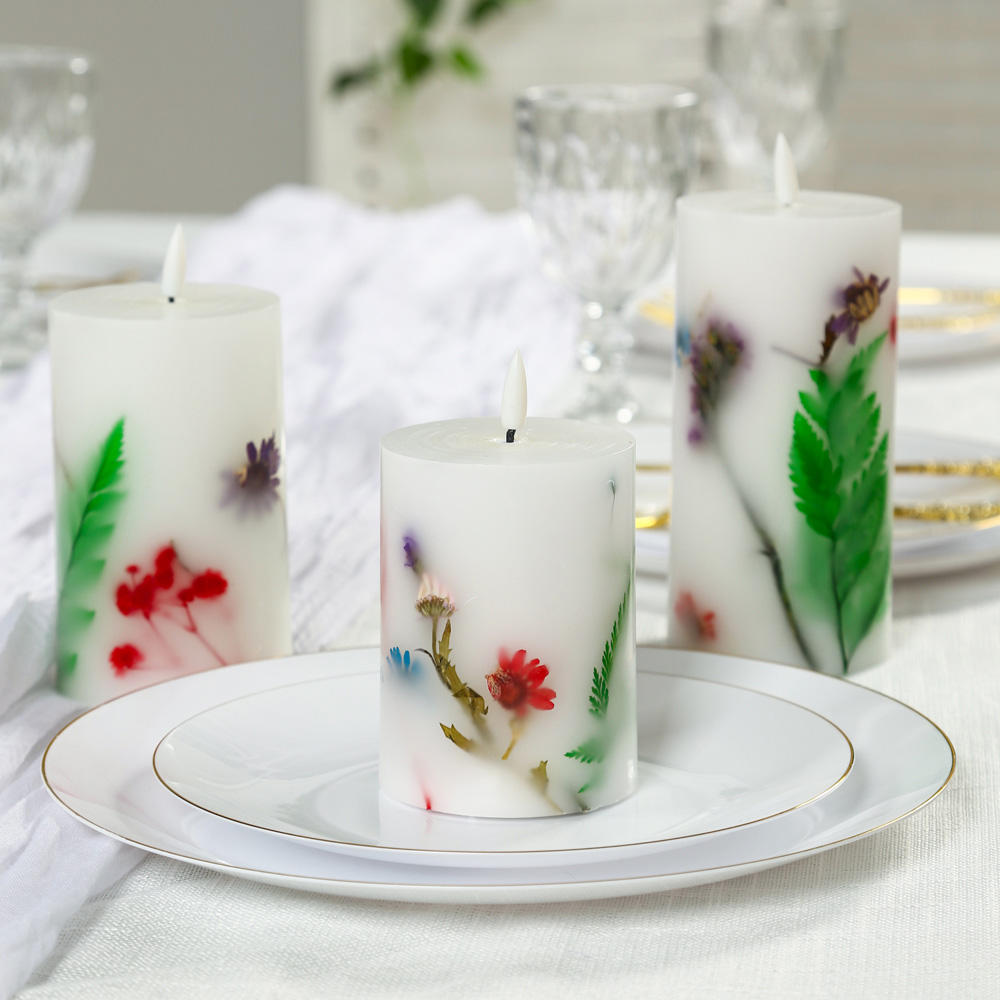 Avilo Flower Embedded Wax Candle 3 Piece Image 4