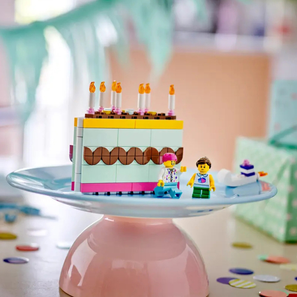 LEGO 40641 Birthday Cake Building Toy Set Image 5