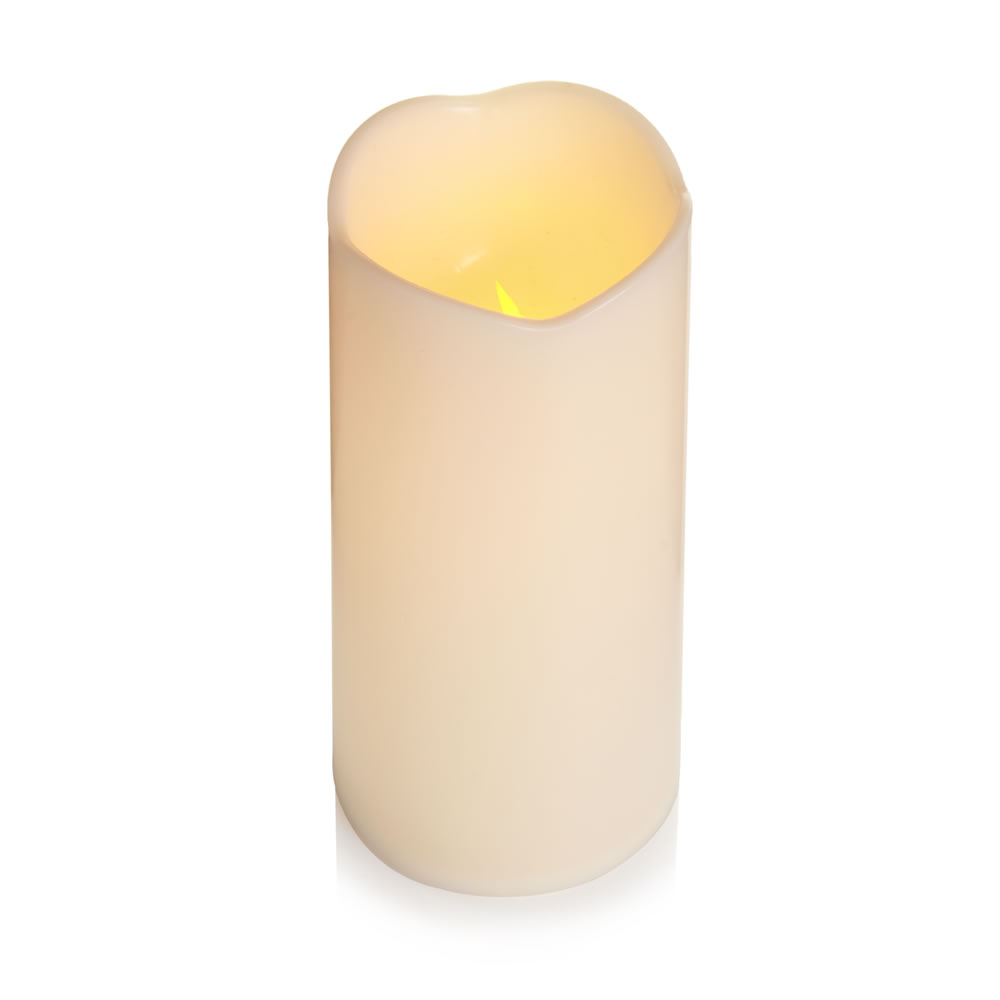Wilko LED Pillar Candle 7 x 15cm Image