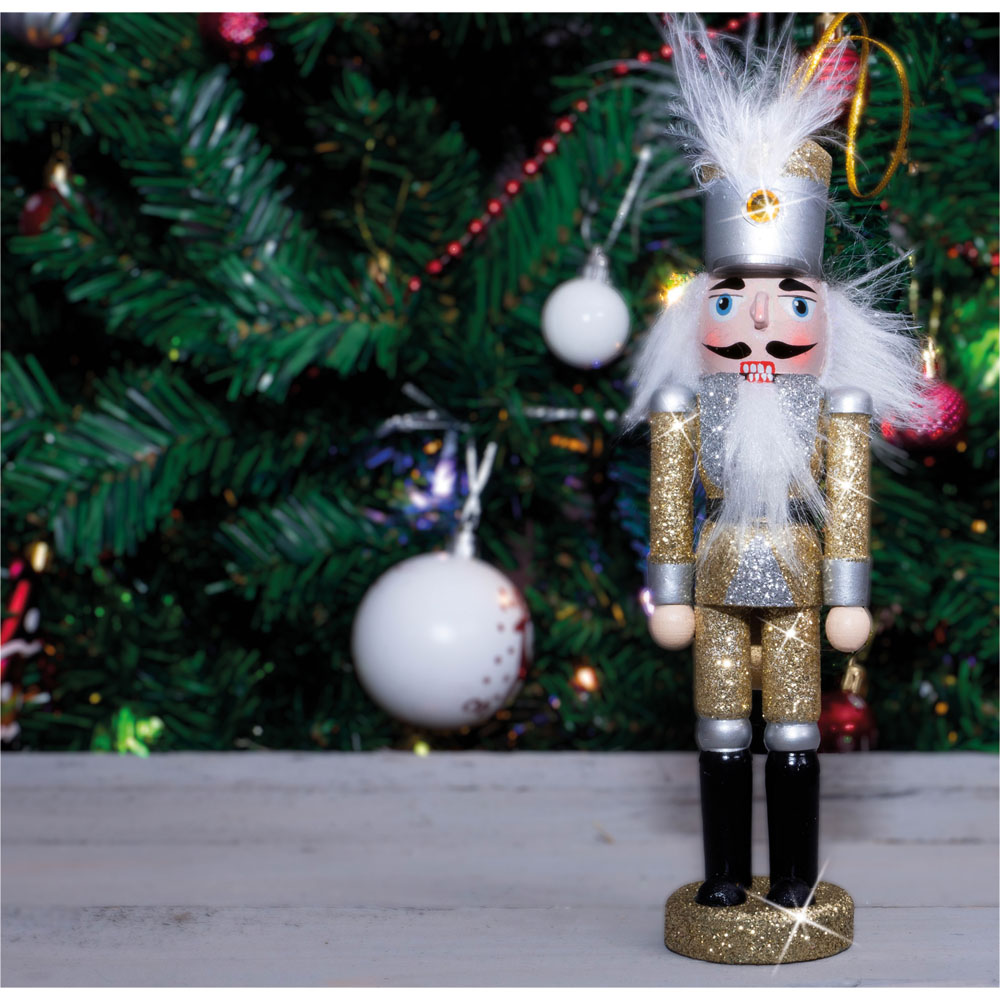 St Helens Silver Hat Multicolour Christmas Nutcracker Image 4