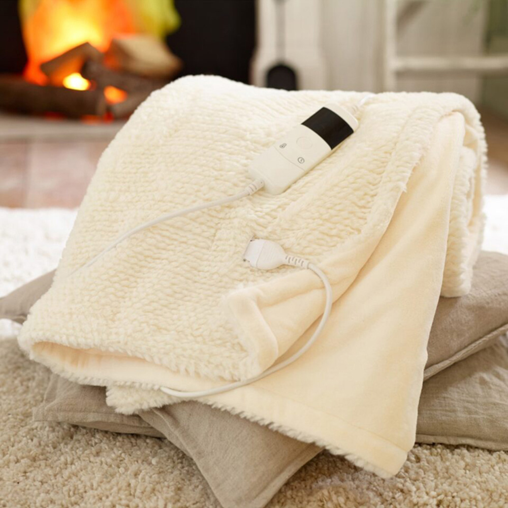 Deyongs Sandringham Cream Faux Fur Heated Throw 130 x 170cm Image 2