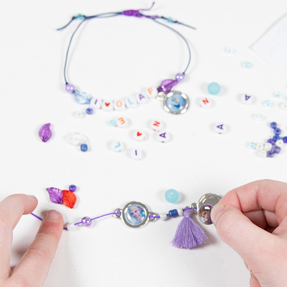 Disney Frozen Letter Bracelets Kit Image 3