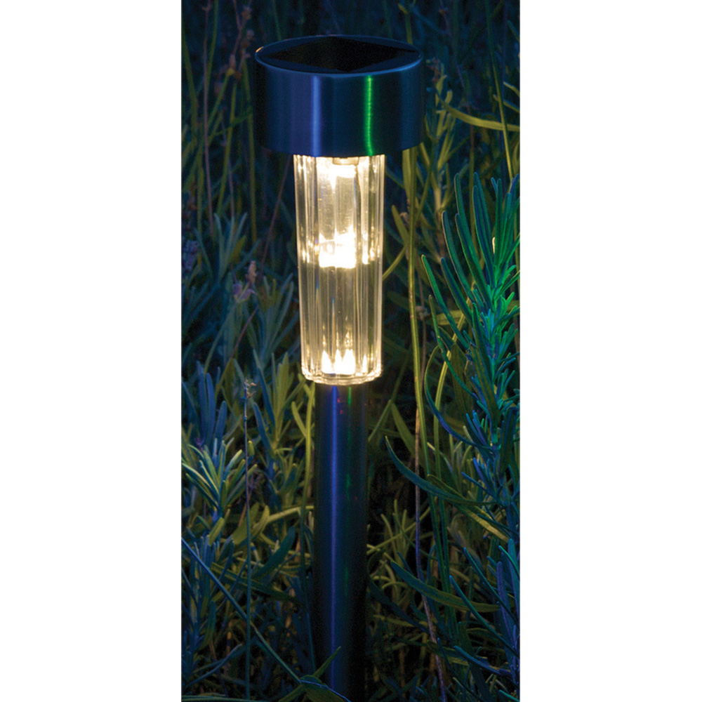 Luxform Fuego LED Solar Garden Spike Light Image 3