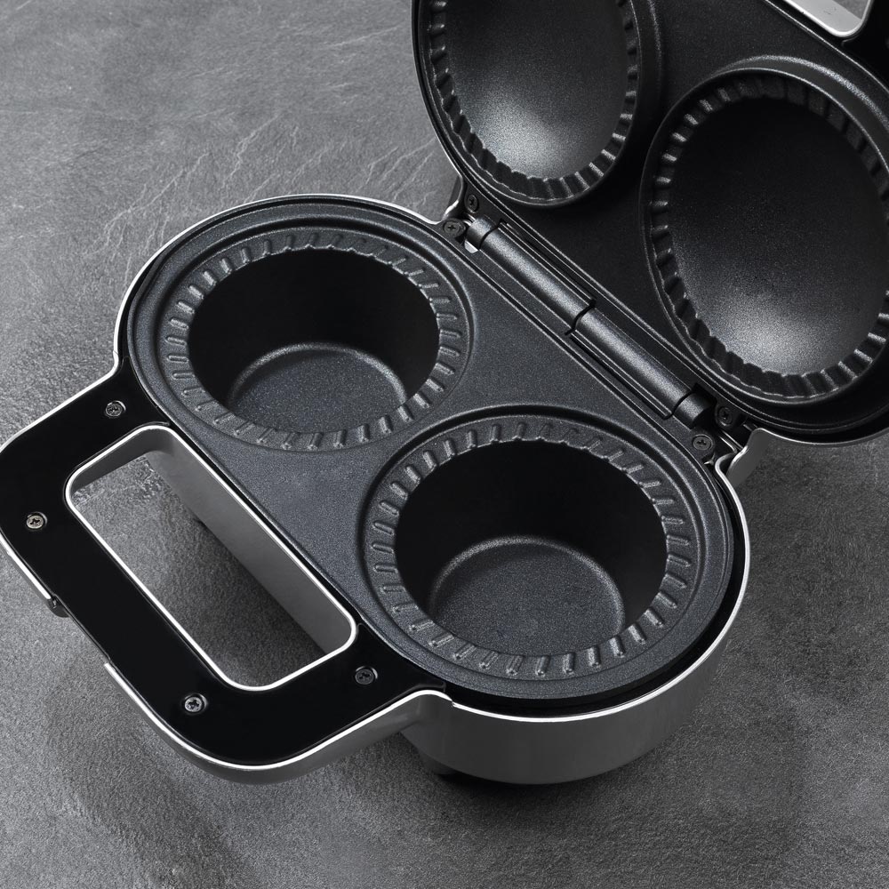 Giles and Posner EK4082G Deep Fill Pie Maker Wilko