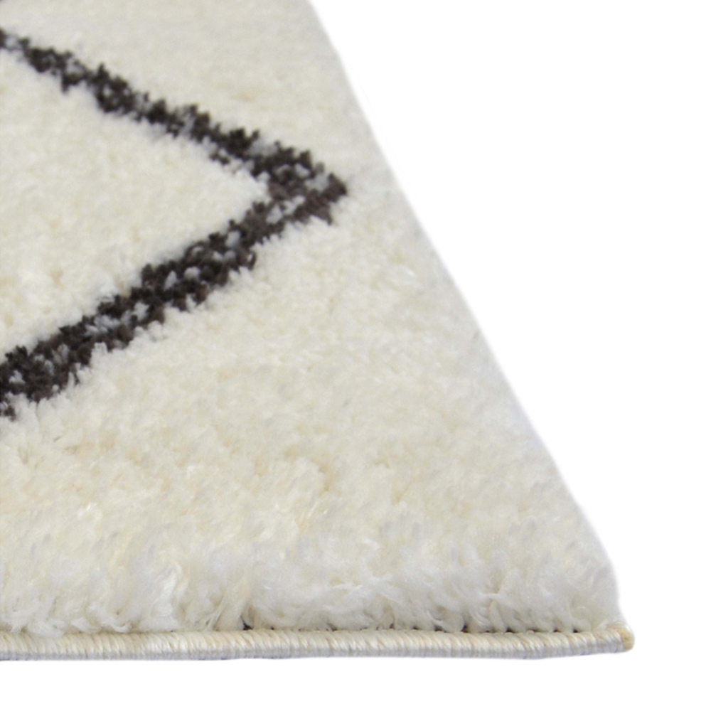 Homemaker Monochrome Snug Diamond Shaggy Rug 160 x 230cm Image 5