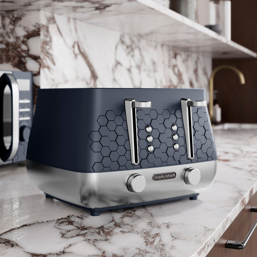 Morphy Richards 243021 Cassini Black 4 Slice Toaster Image 2