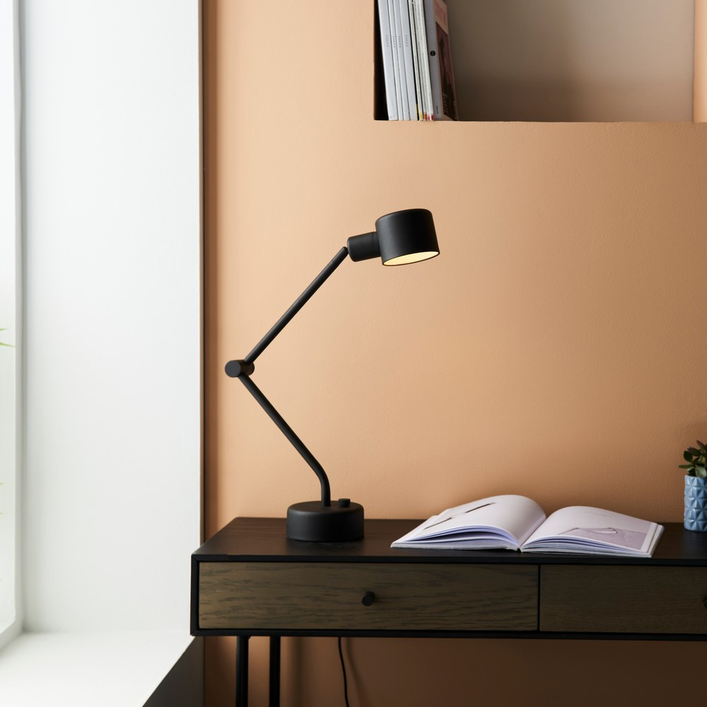 Merano Alta Textured Black Table Lamp Image 7