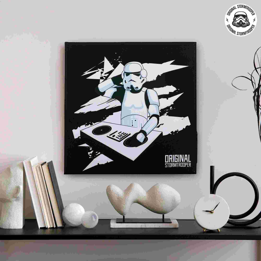 Thumbs Up Star Wars Original Stormtrooper Frame Speaker Image 4