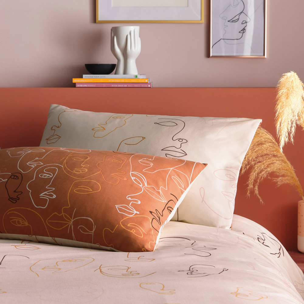furn. Kindred Double Apricot Duvet Set Image 3
