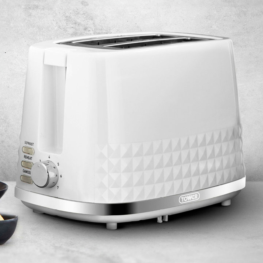 Tower T20082WHT Solitaire White 2 Slice Toaster Image 2