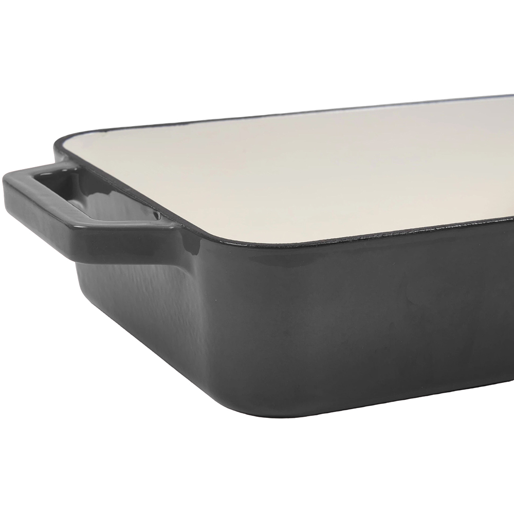 Living and Home 3.2L Grey Enamelled Cast Iron Rectangular Baking Dish Image 4