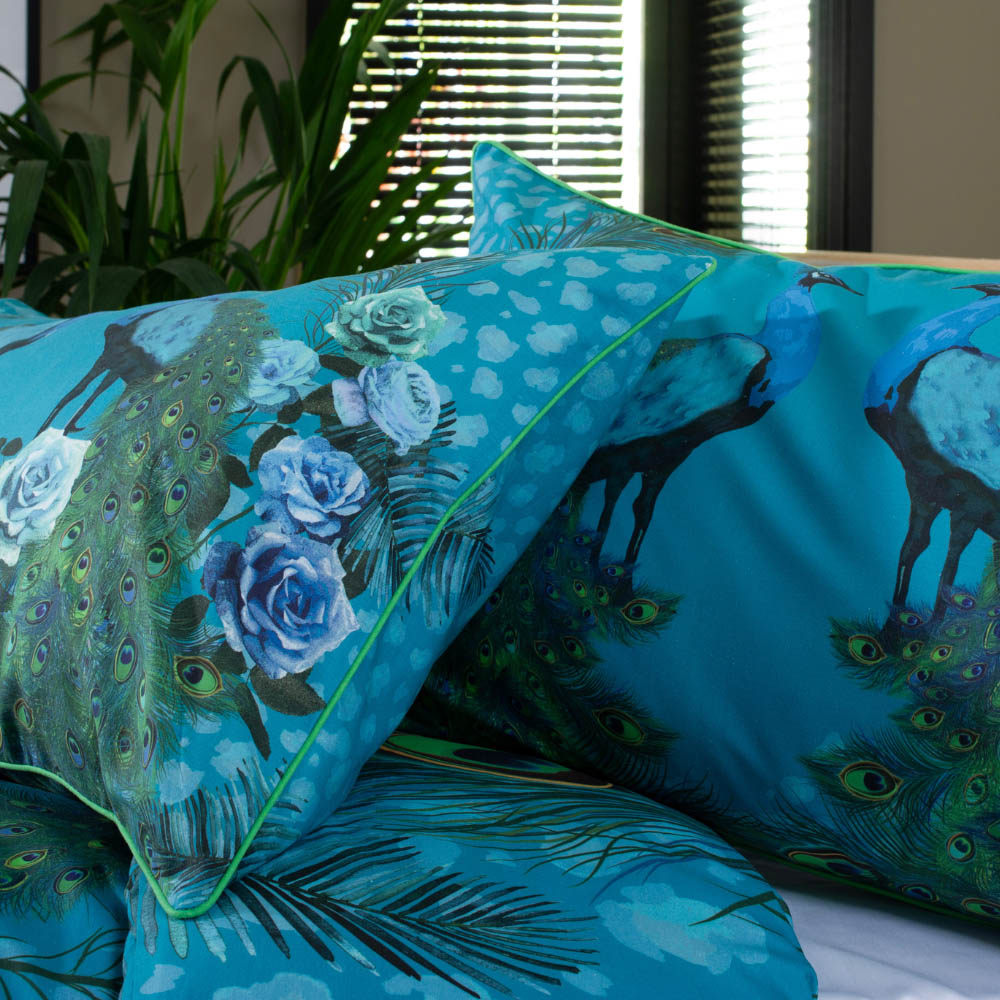 Deyongs Double Peacocks Duvet Set Image 2