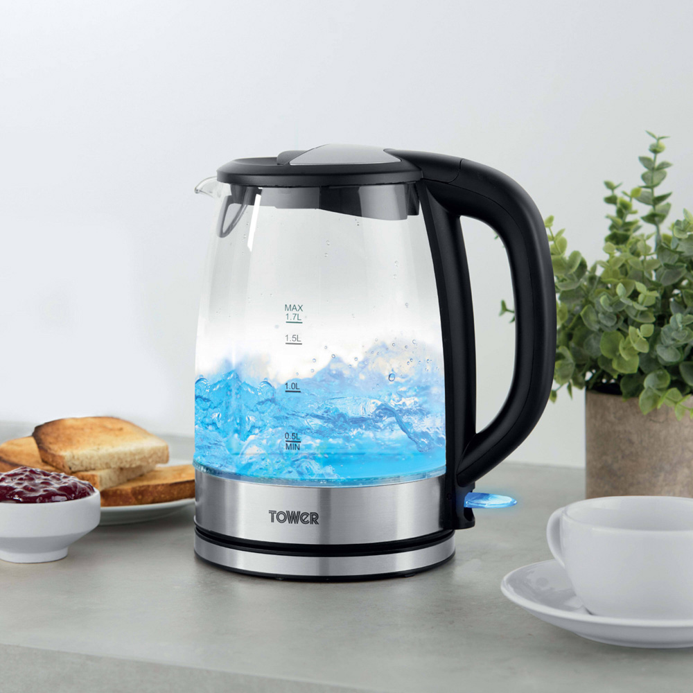 Tower Presto PT10090BLK Black Glass 1.7L Kettle 2200W Image 2