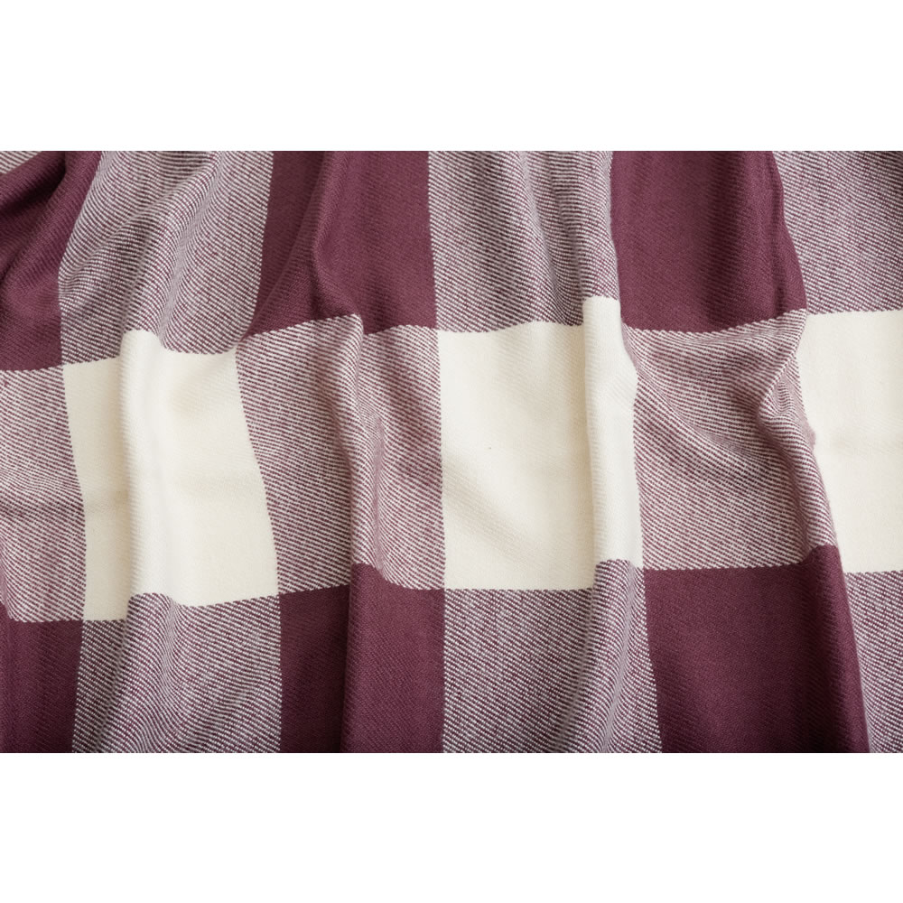 Wilko Natural and Burgundy Woven Check Throw 130 x 170cm Image 5