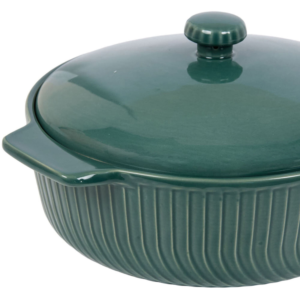 Stockholm Round Casserole with Lid Large Image 7