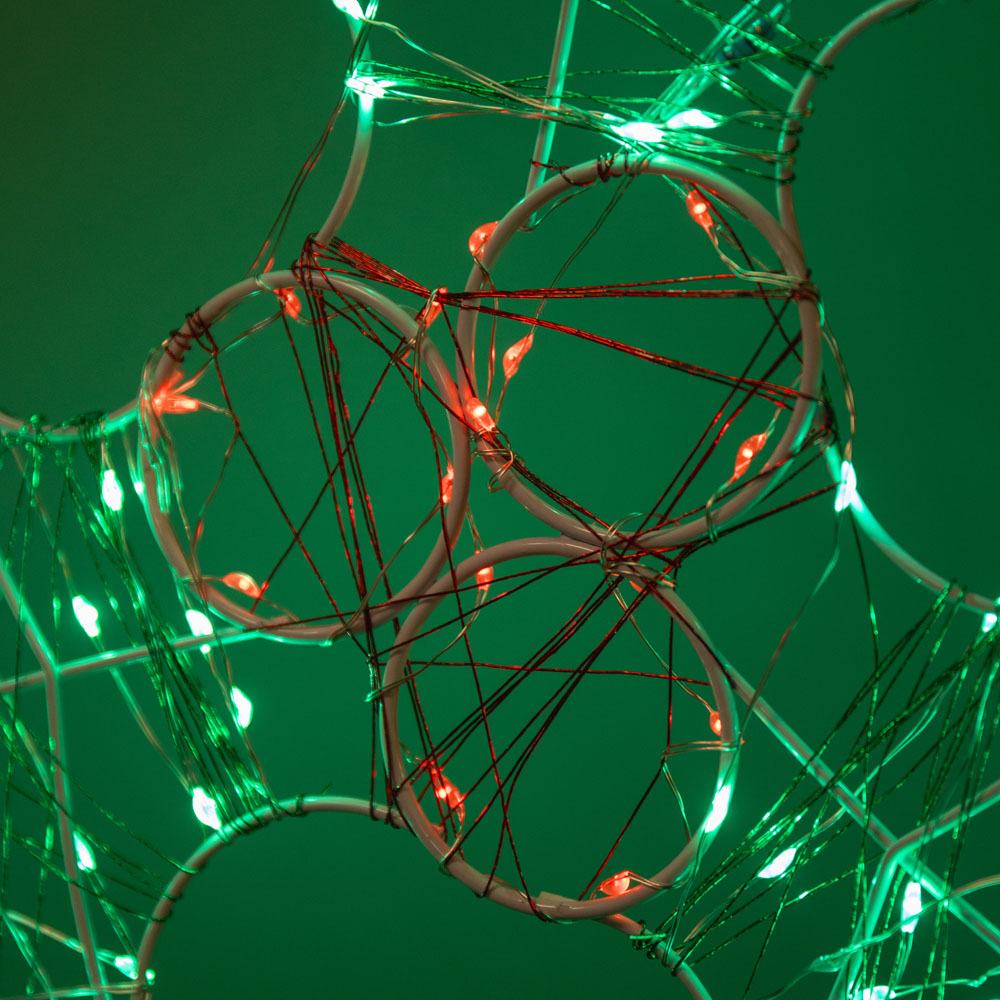 Samuel Alexander 165 LED Holly and Berries Dewdrop Silhouette Christmas Decoration 42 x 44cm Image 5