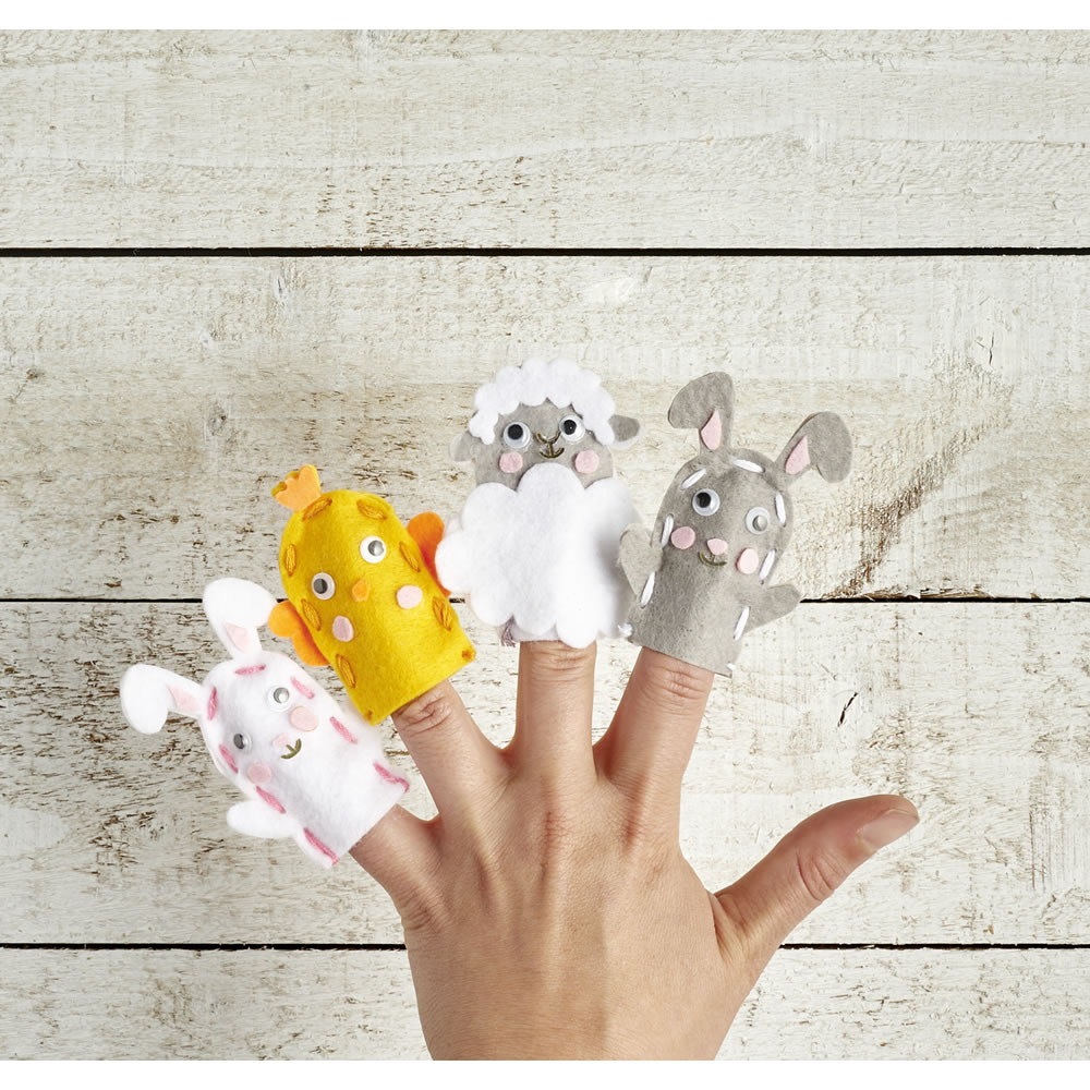 Wilko Easter Themed Finger Puppets 4pk Image 3