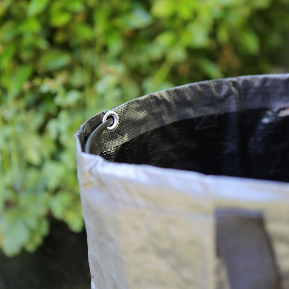 Harbour Housewares Black Heavy-Duty Garden Waste Bag 400L 3 Pack Image 3