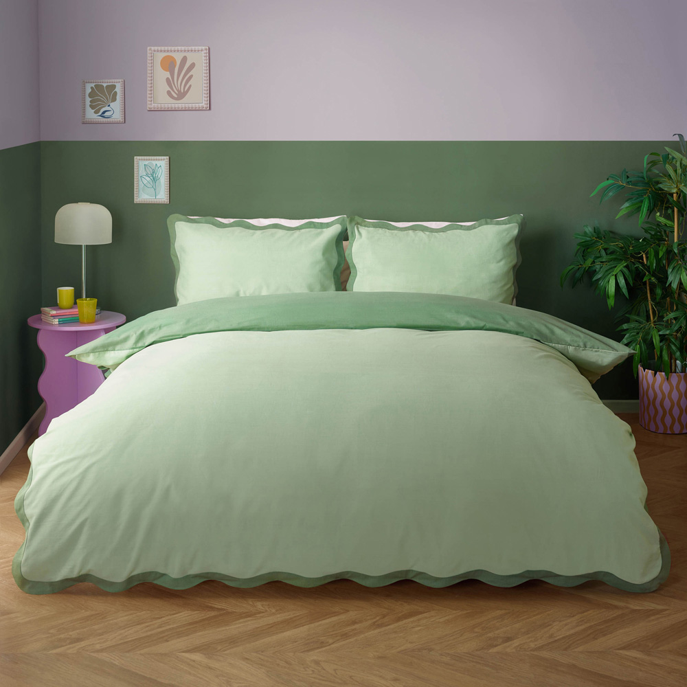 Heya Home Wiggle Super King Size Green Scalloped Duvet Set Image 4