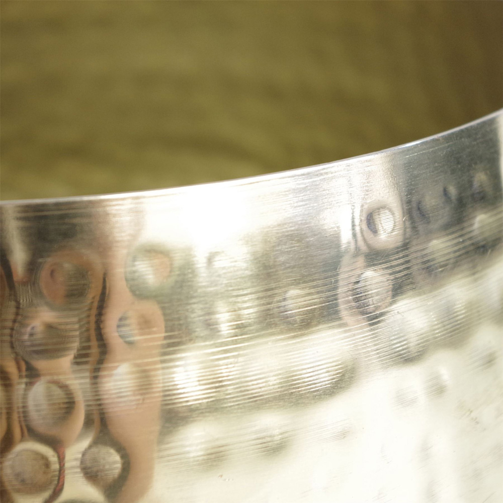 Leaf Hammered Brass Gold Metal Bowl 22 x 18cm Image 4