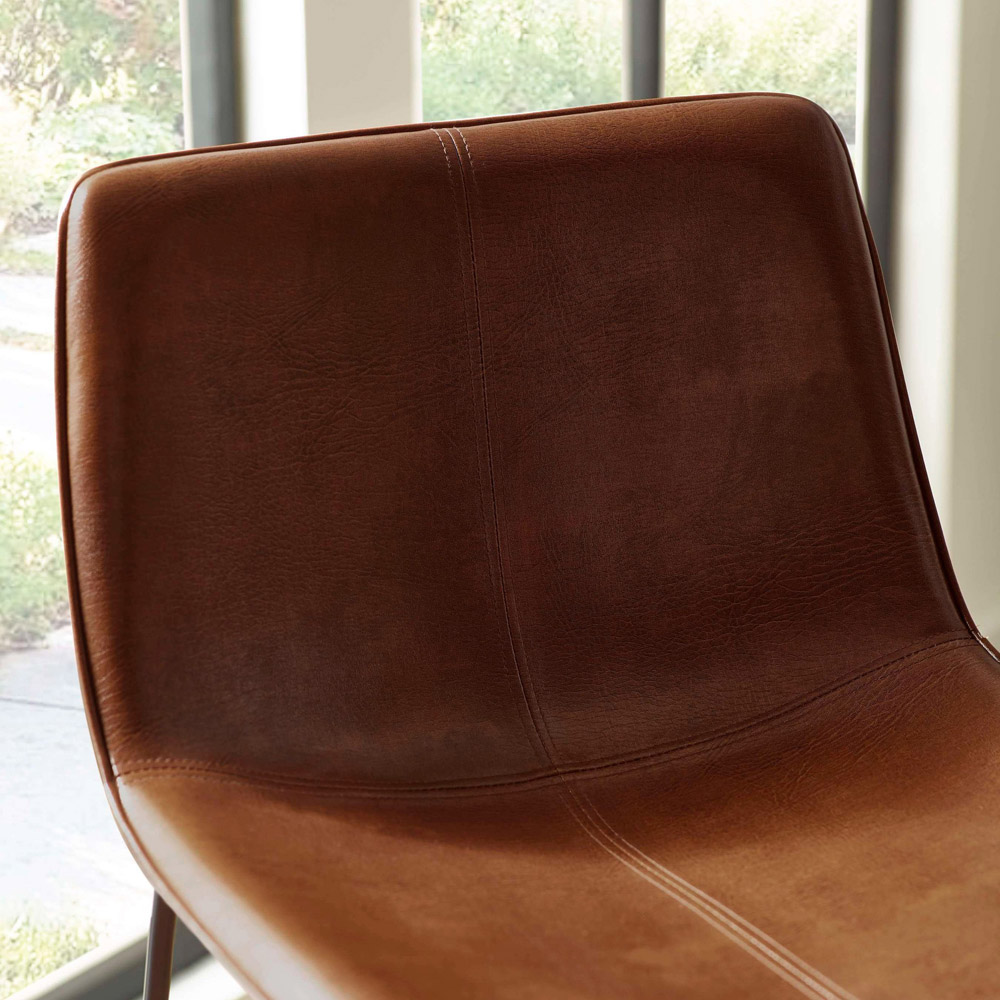Julian Bowen Joren Set of 2 Tan Brown PU Leather Bar Stool Image 7