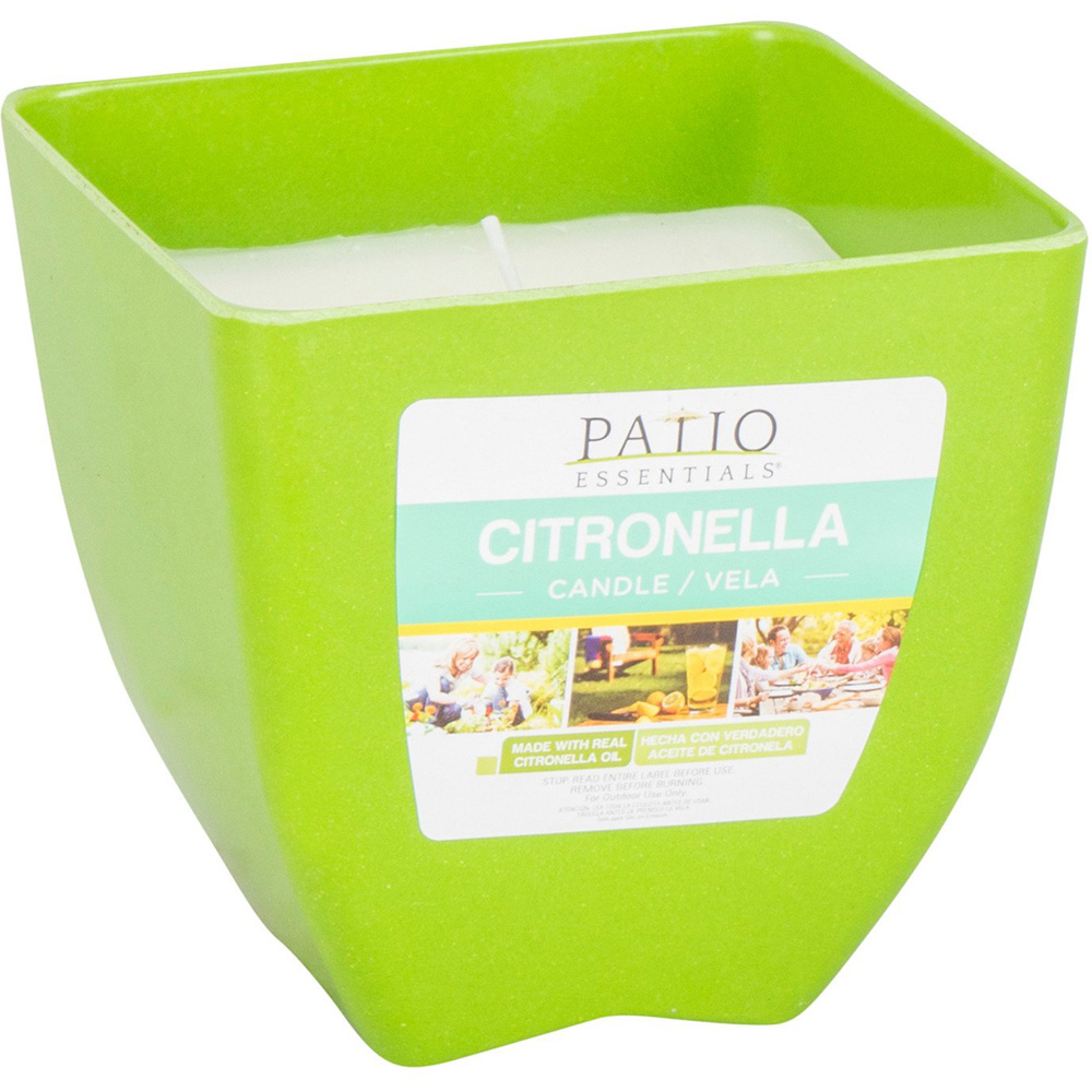 Citronella Garden Candle with Biodegradable Pot Image 1