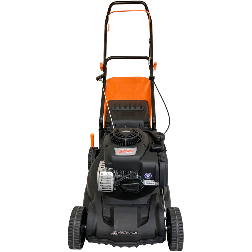 Yard Force GM B40 40cm Hand Push Petrol Mower Image 4