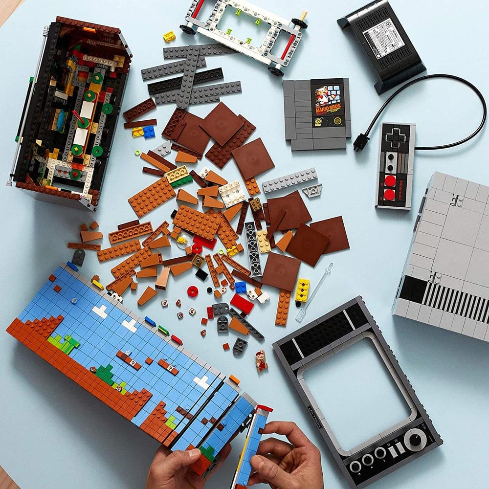 LEGO 71374 Super Mario Nintendo Entertainment System Image 6