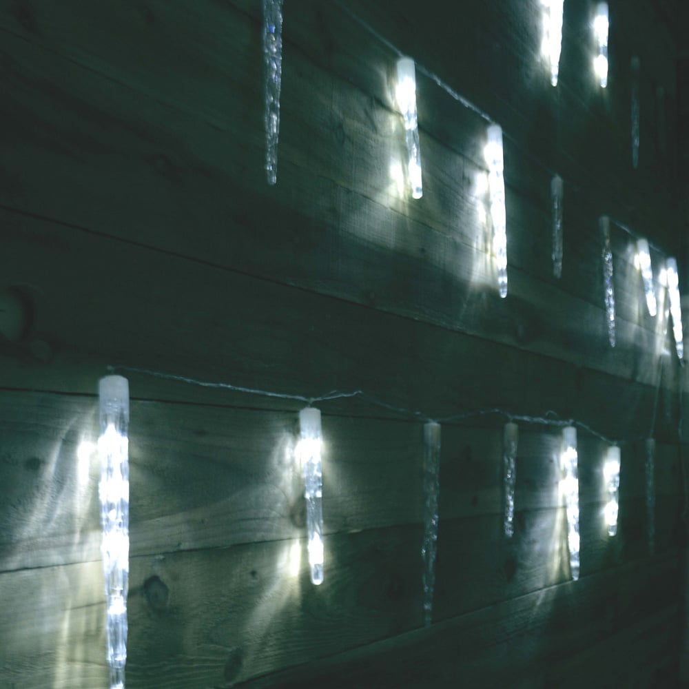 Premier 72 Cool White LED Clear Cable Icicle String Light 6.9m Image 3