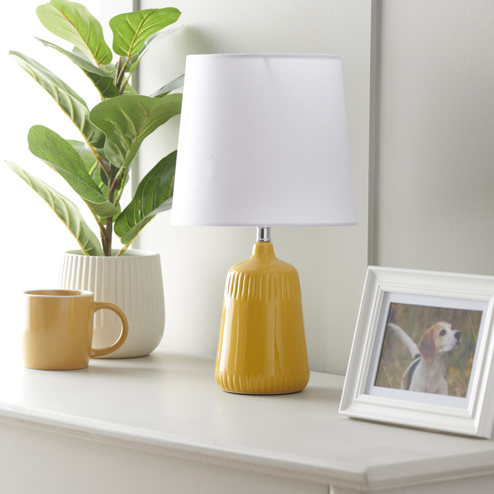 Wilko Ochre Ceramic Dash Table Lamp Image 2