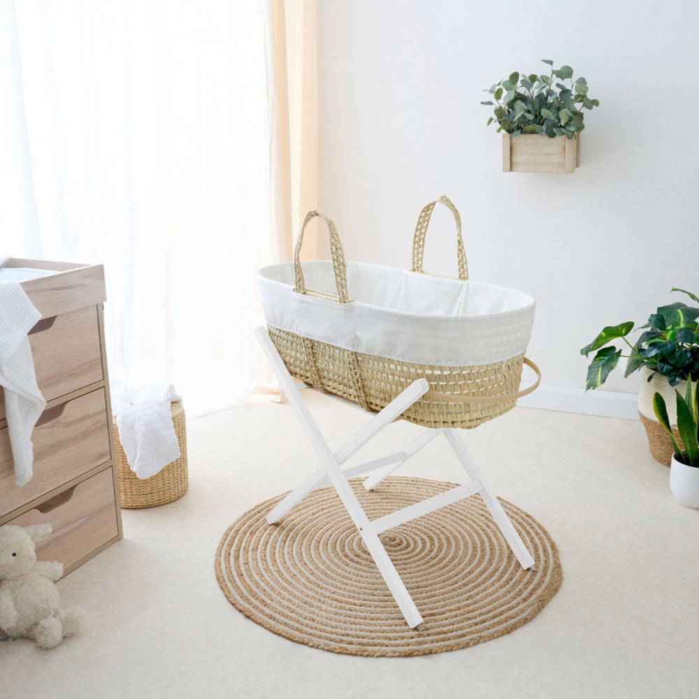 Clair De Lune White Scandi Moses Basket with Folding Stand Image 2